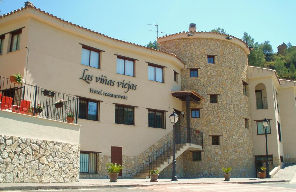 Hotel Restaurante Vinas Viejas Fuentes de Ayódar Exterior foto